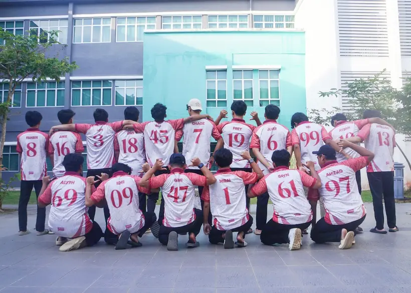 Campus Futsal Team daripada portfolio apparel ALTER SUPPLY